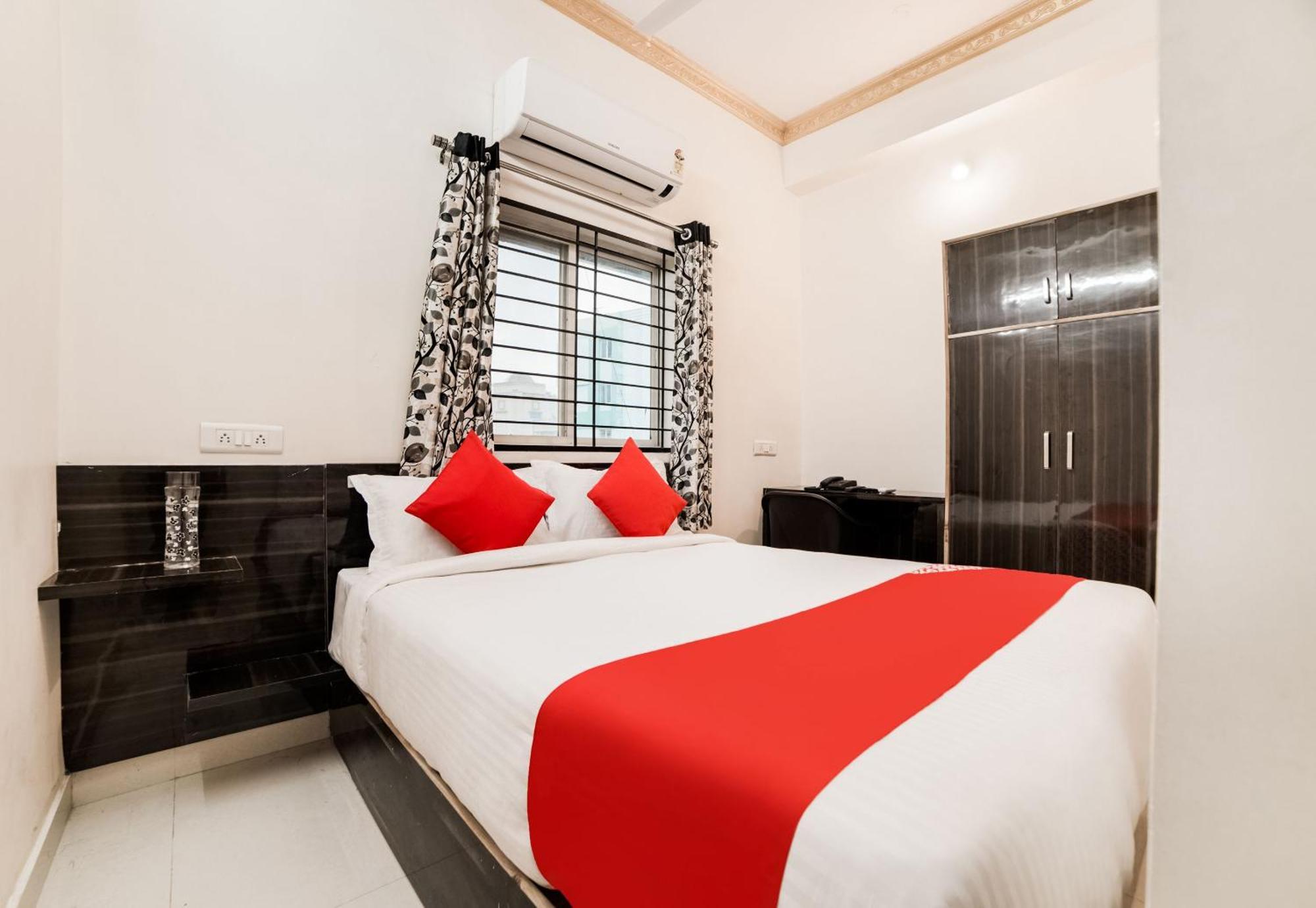 Super Hotel O Lucky Hotels Gachibowli Hyderabad Eksteriør bilde