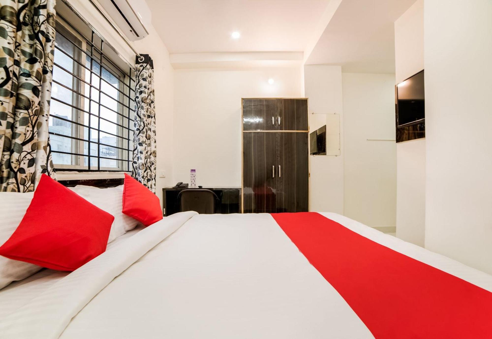 Super Hotel O Lucky Hotels Gachibowli Hyderabad Eksteriør bilde